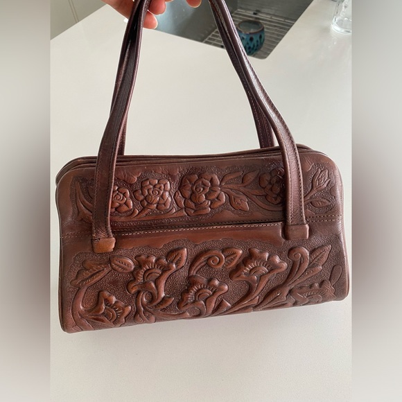 VINTAGE Boho 60-70’s hippy, embossed rose, rich brown leather S-M handbag - Picture 6 of 16